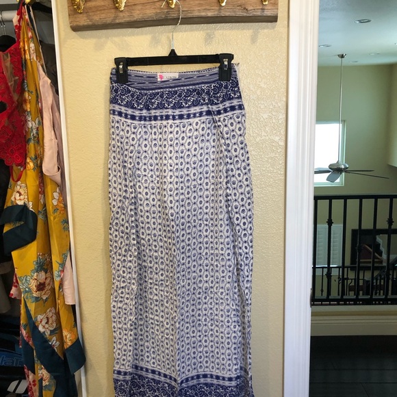 Slit maxi skirt - Picture 1 of 2